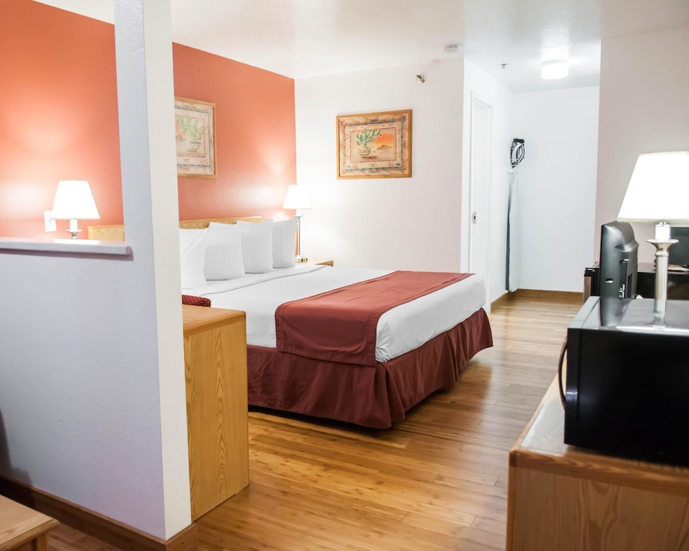 Econo Lodge Old Town 21/40