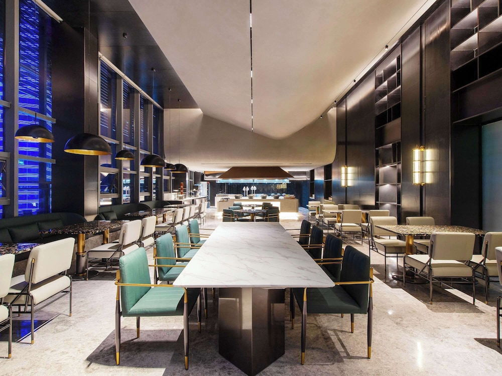 Novotel Kunming City Center 50/50