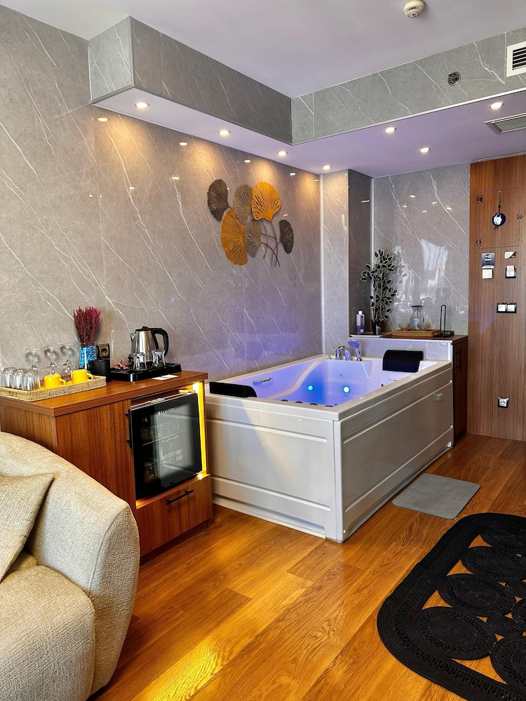 Sabiha Gokcen Hotel Istanbul Houses 4/50