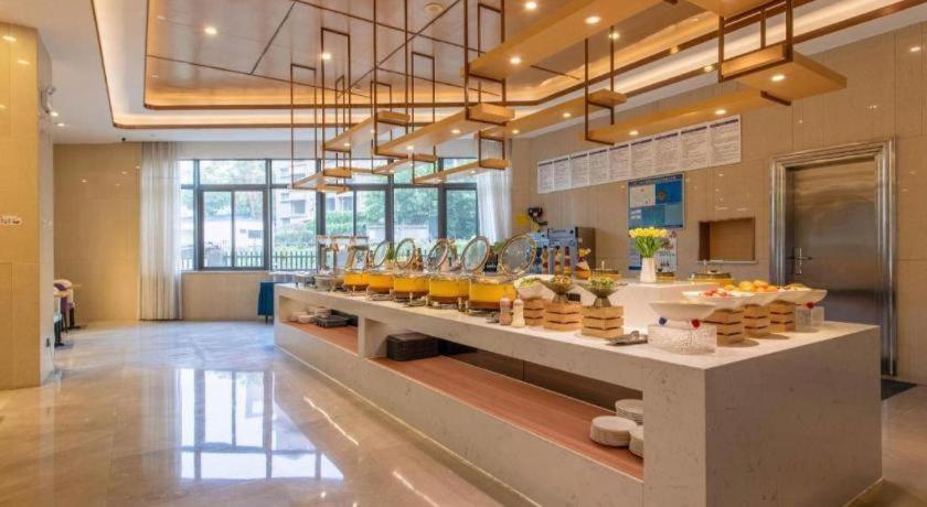 Lavande Hotel (Guangzhou Zhihuicheng) 41/54