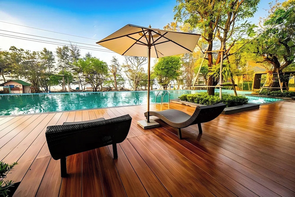 Chatnipa Beach Resort by Morseng 34/50