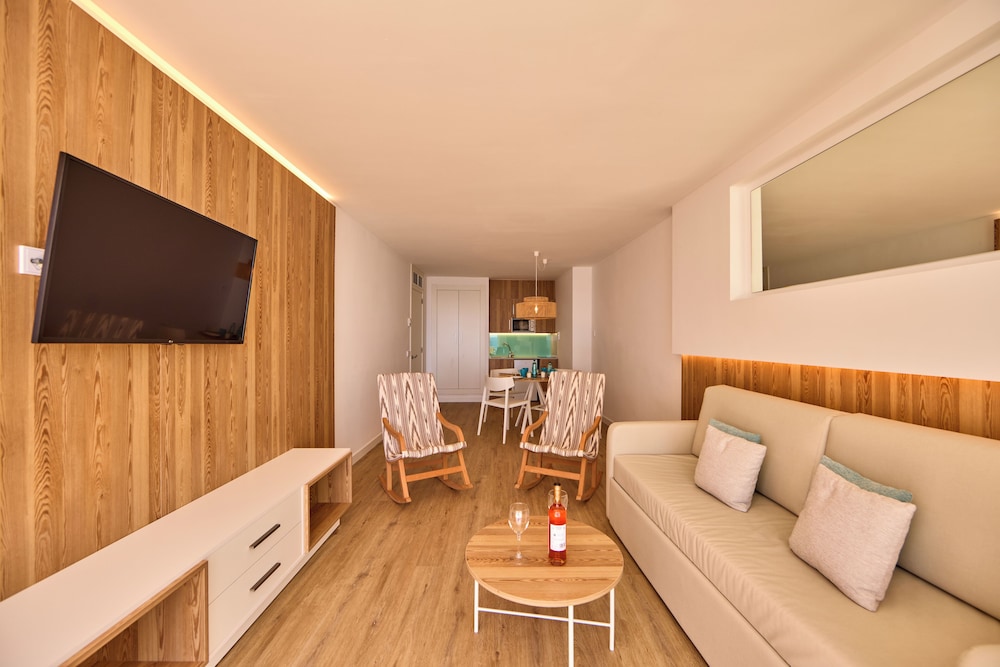 Ponent Mar Aparthotel 43/62