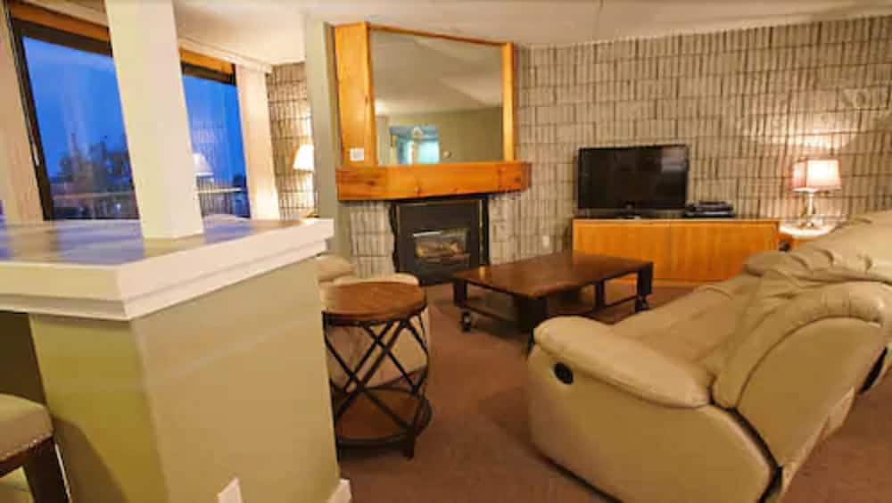 The Royal Harbour Resort 25/51