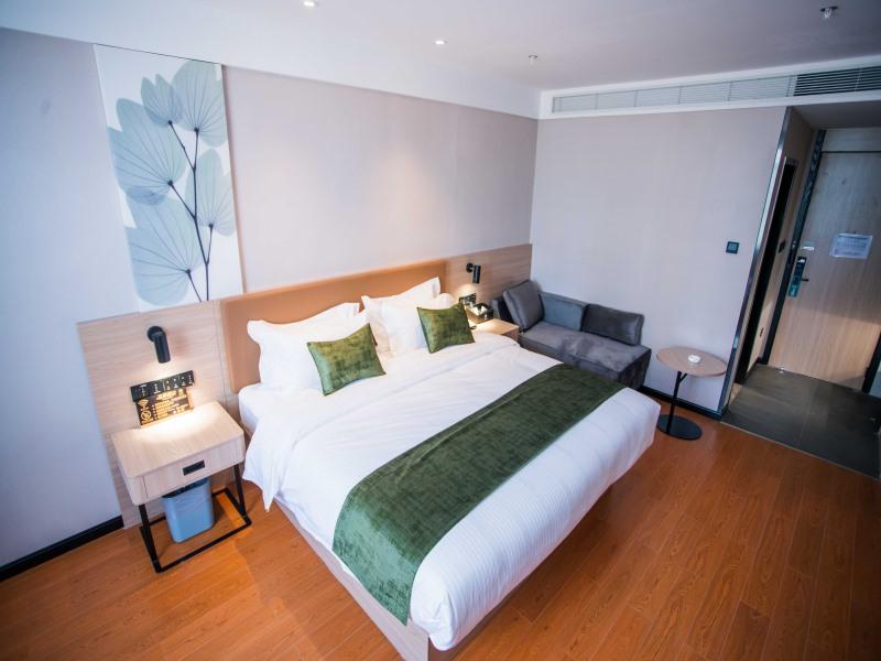 GreenTree Inn Tangshan Nanhu International Exhibition Center 7/30