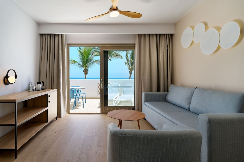 Hotel Las Costas 43/65