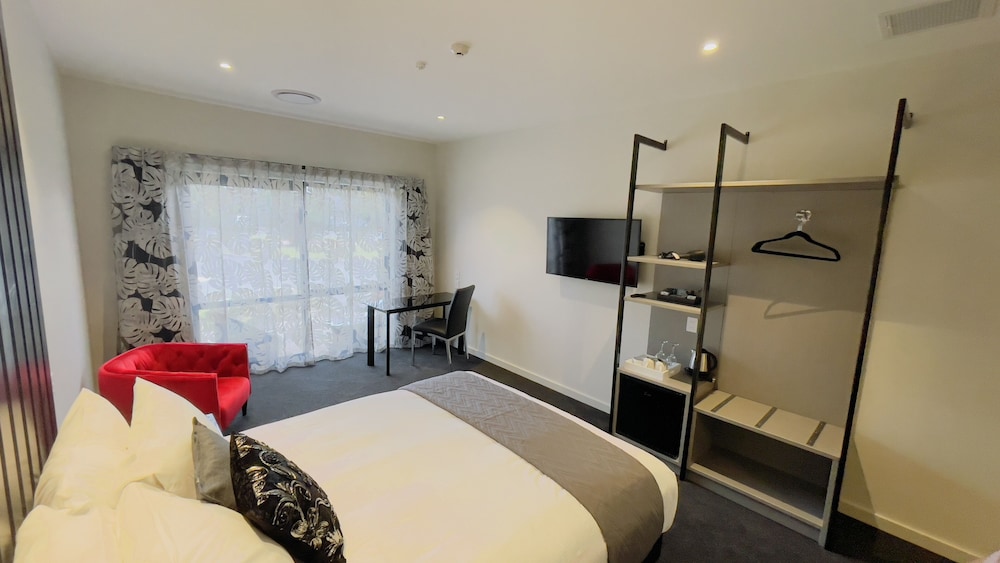 The Marlborough Riverside Hotel 23/48