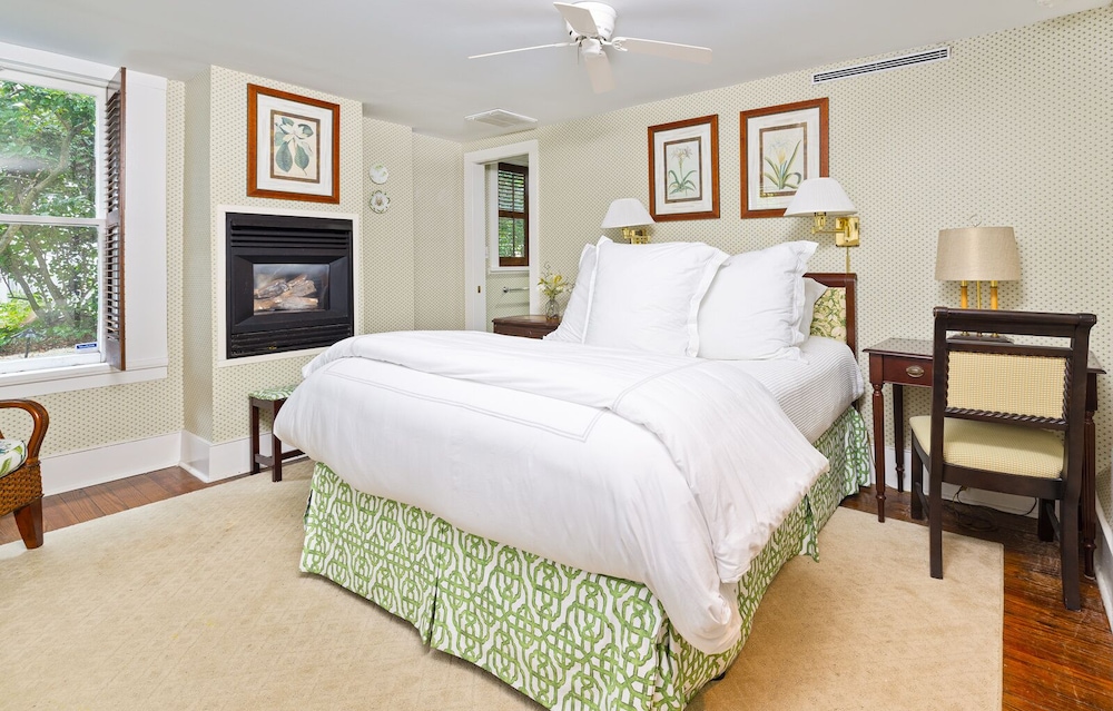 Rhett House Inn 14/50