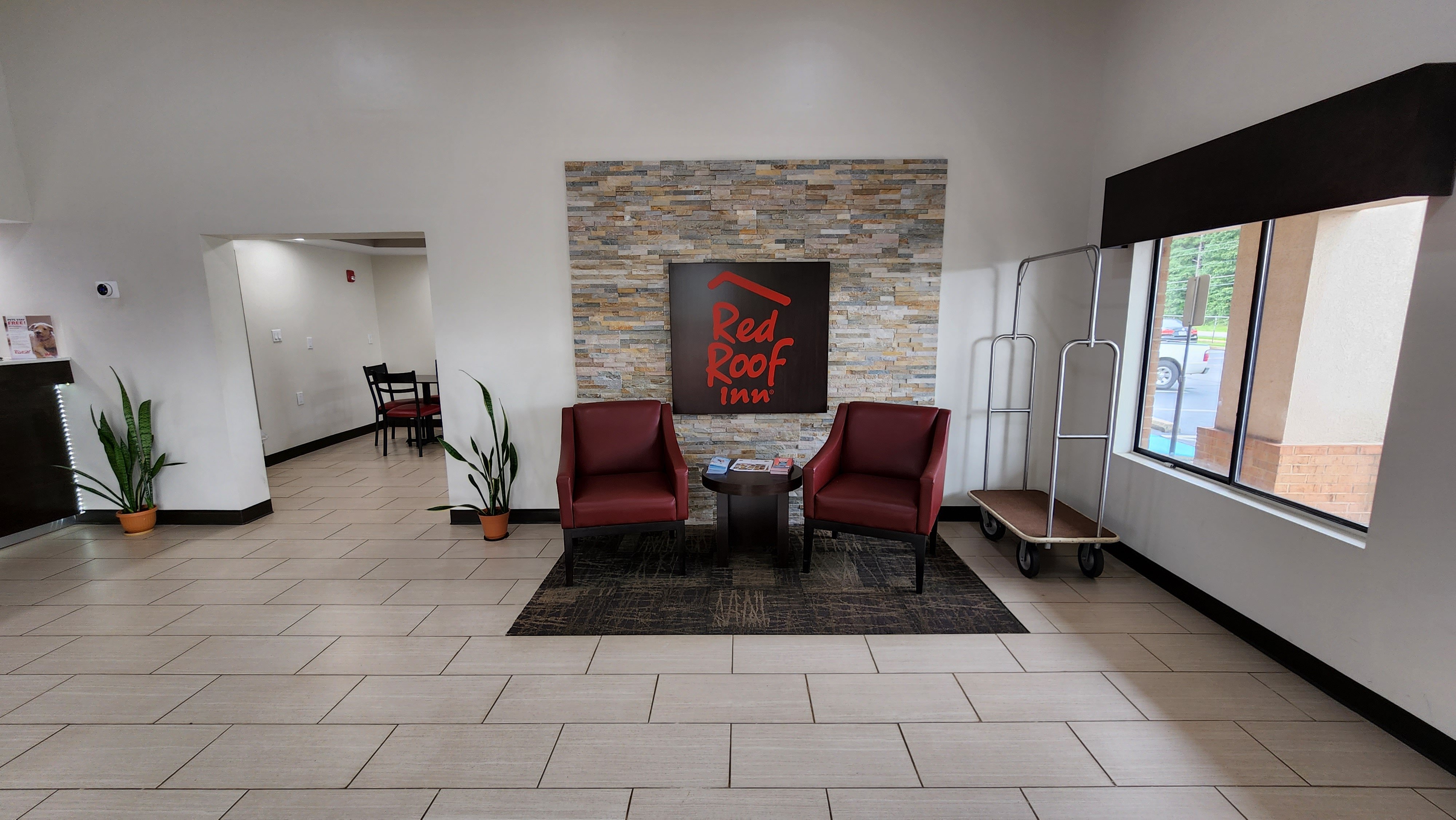Red Roof Inn Perry 19/21