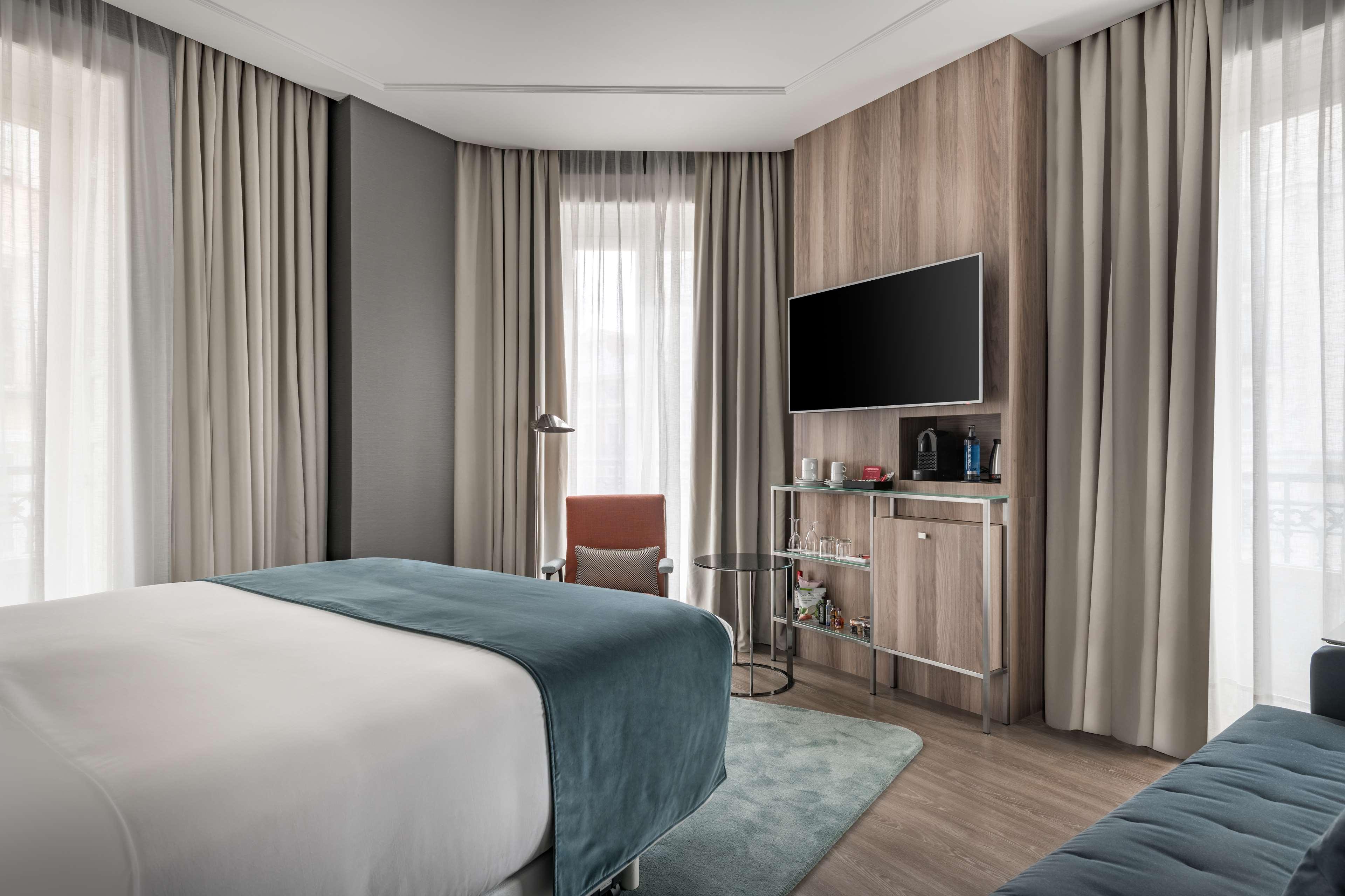 Room at NH Collection Madrid Gran Vía, MADRID