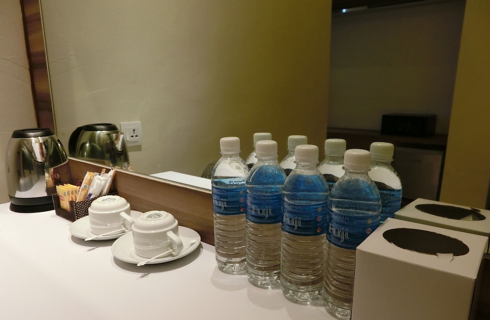 D Elegance Hotel 37/43