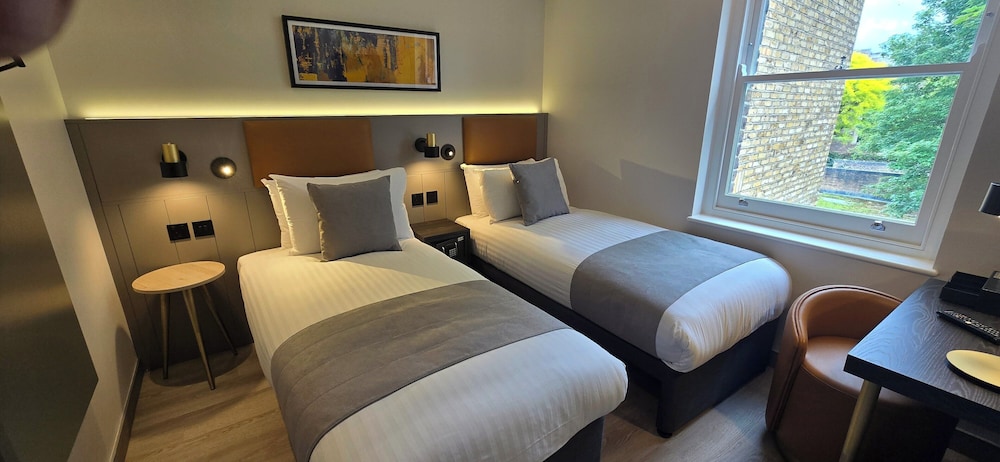Best Western Chiswick Rooms 24/52
