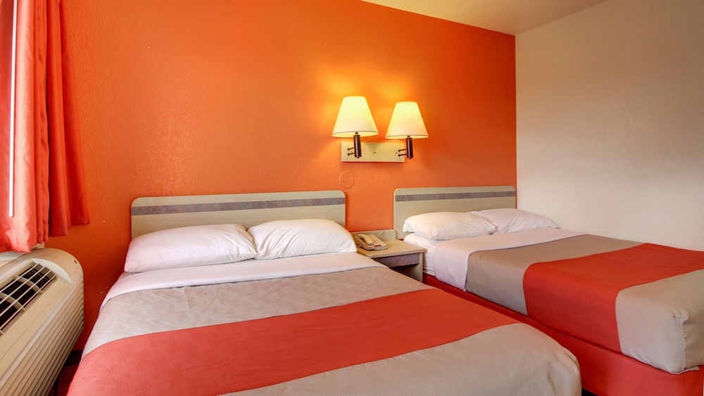 Motel6 Elizabethtown, KY 21/55