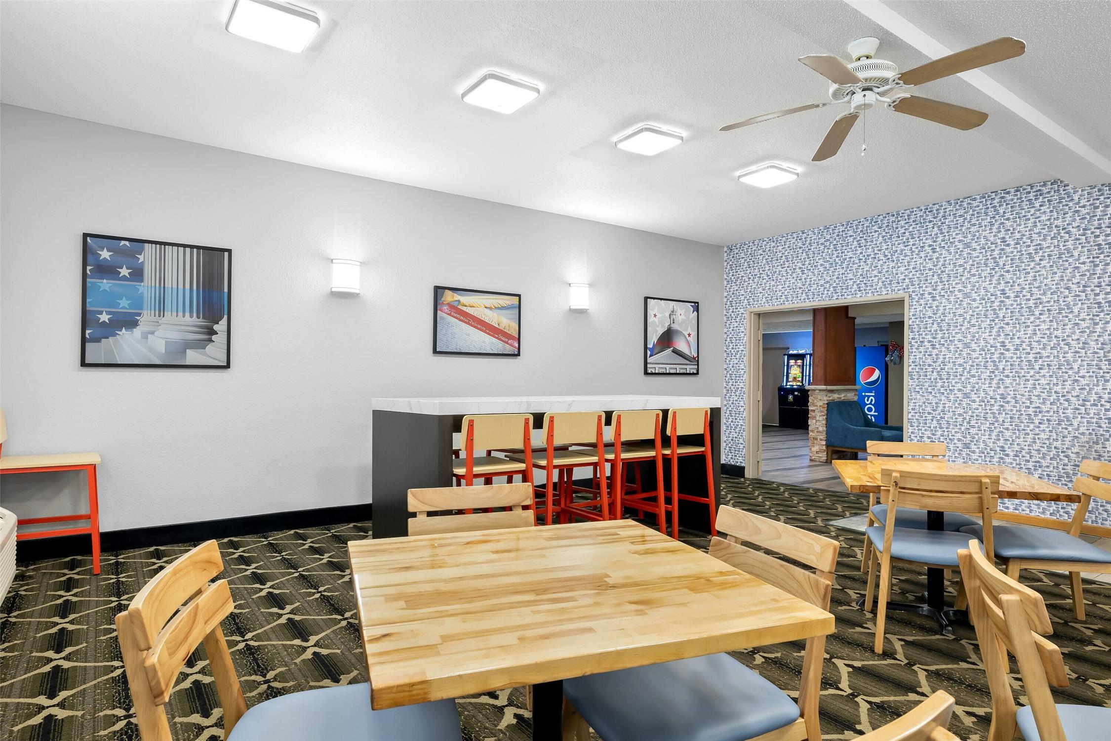 AmericInn by Wyndham Columbus Wisconsin 31/38