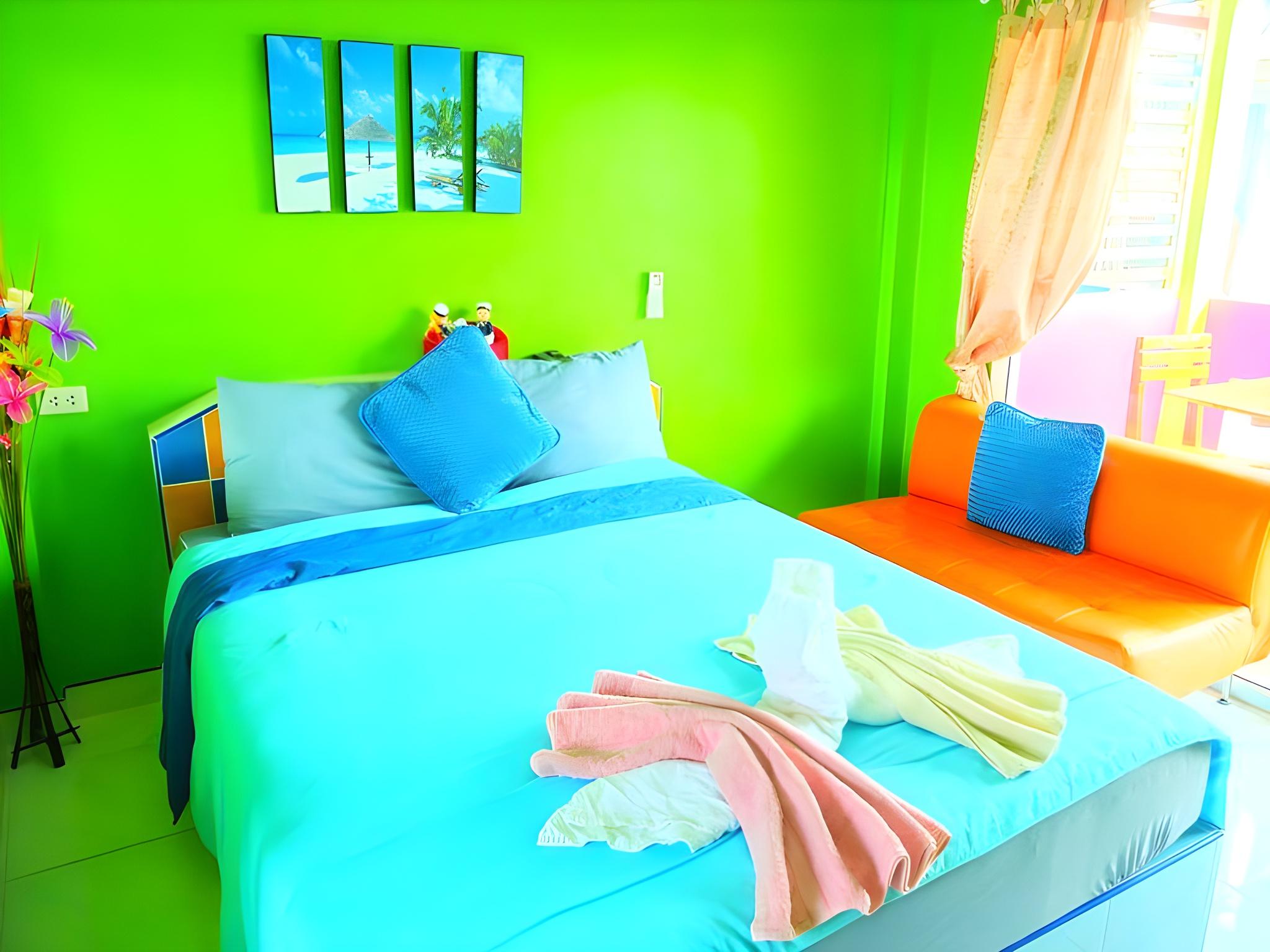 Baan Navy Hotel 16/64