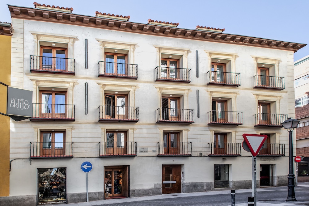 Slow Suites Chueca 1/50