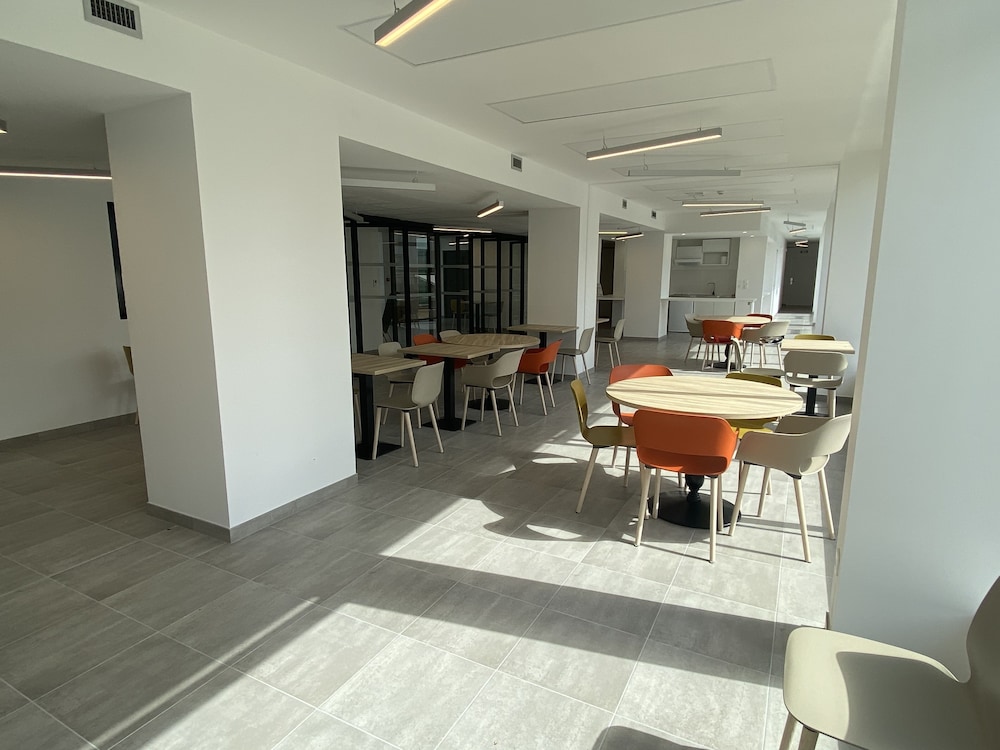 Moov Appart Hotel Clichy 28/42