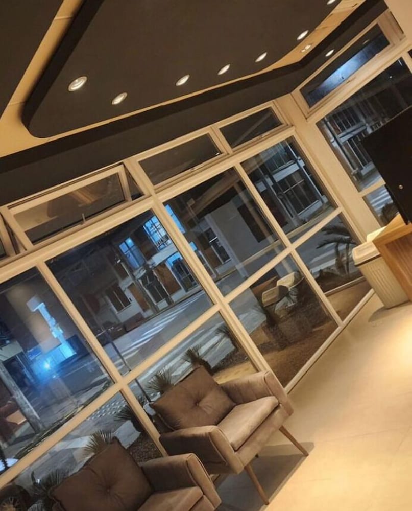 Ibis Montenegro Hotel 33/53