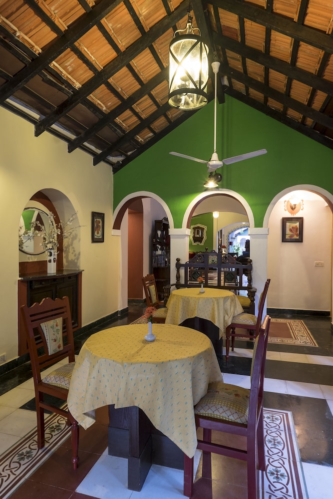 CASA ANJUNA 60/72