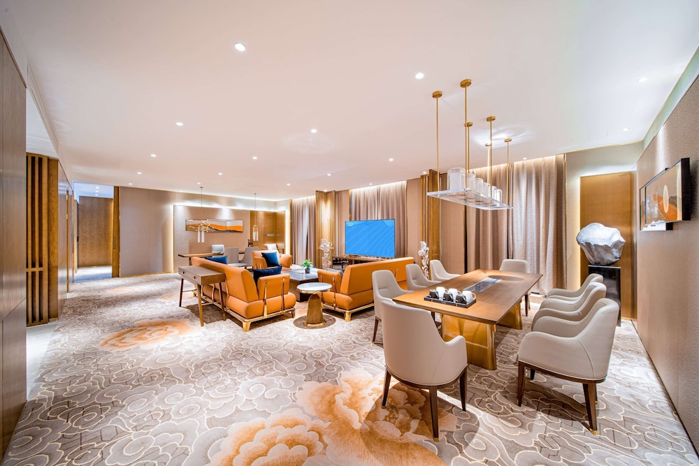 Wyndham Shiyan Downtown 17/27