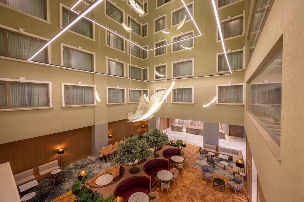 Hyatt Regency Nairobi Westlands 50/68