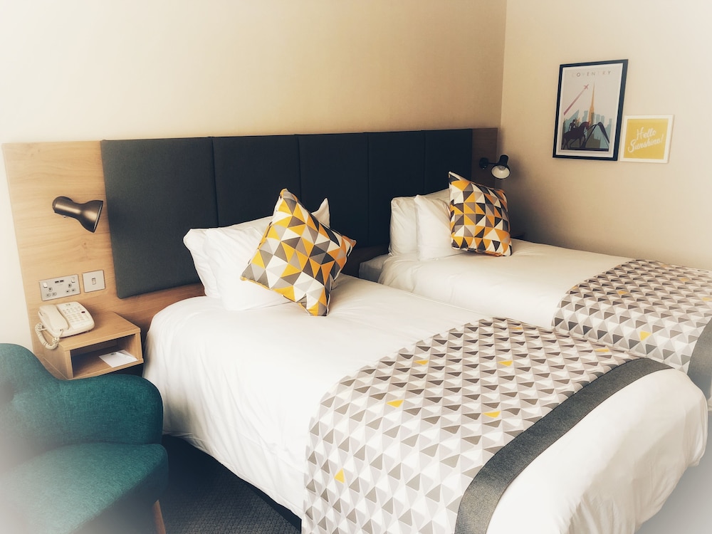 Holiday Inn Reading South M4 Jct11 19/81