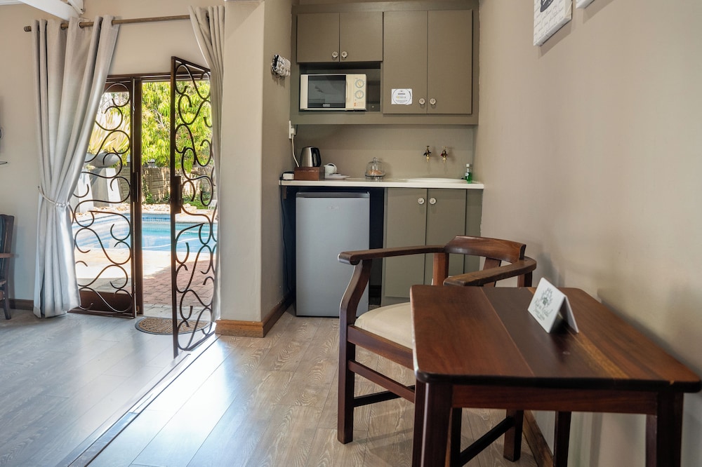 Klip en Kristal Guest House 35/50