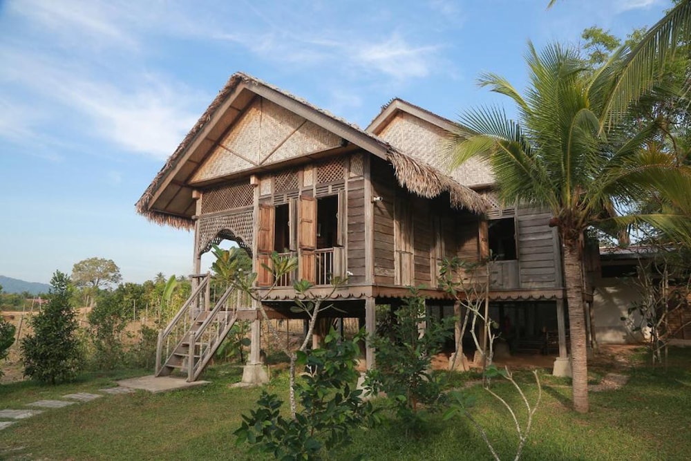 Kunang-Kunang Heritage Villas 4/50