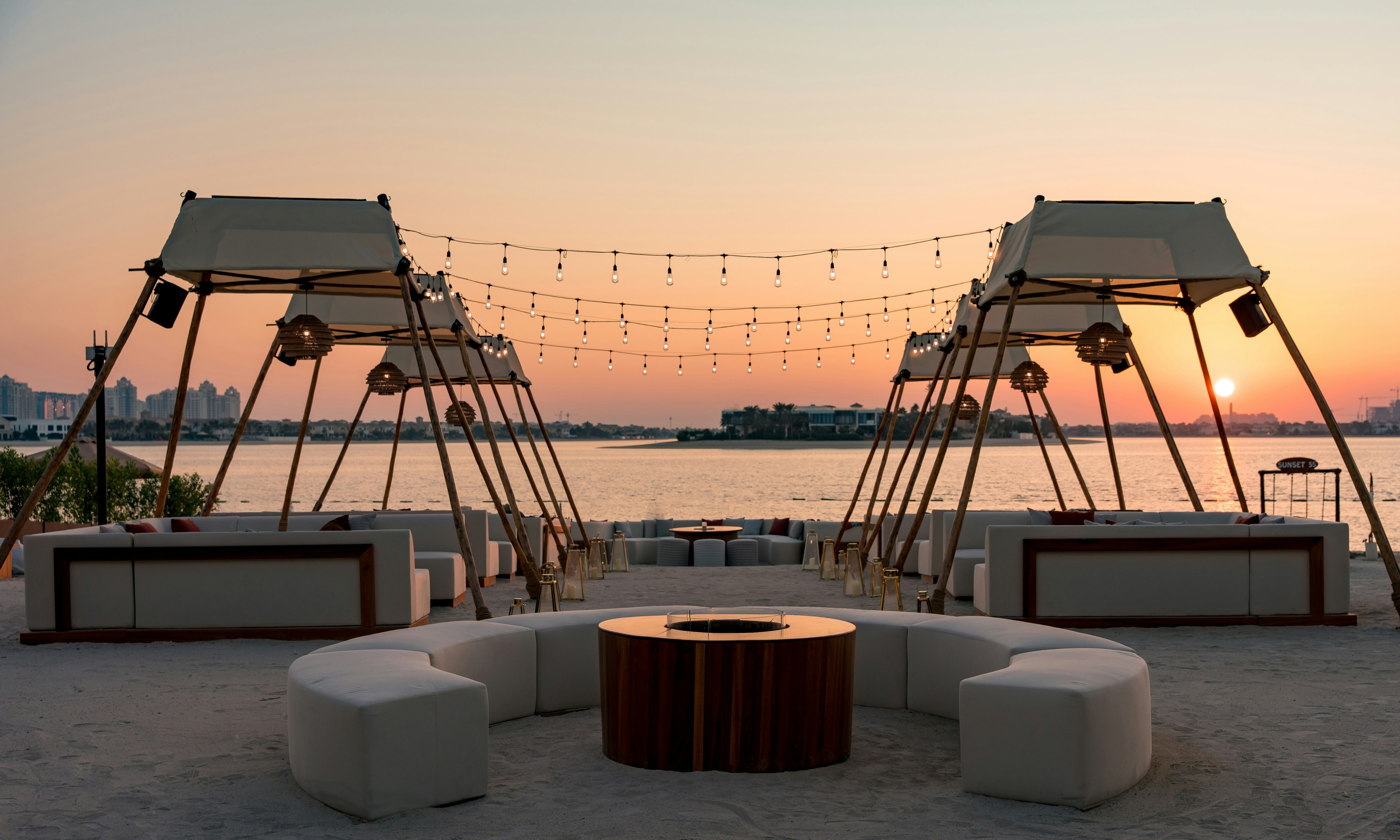 Waldorf Astoria Dubai Palm Jumeirah 42/81