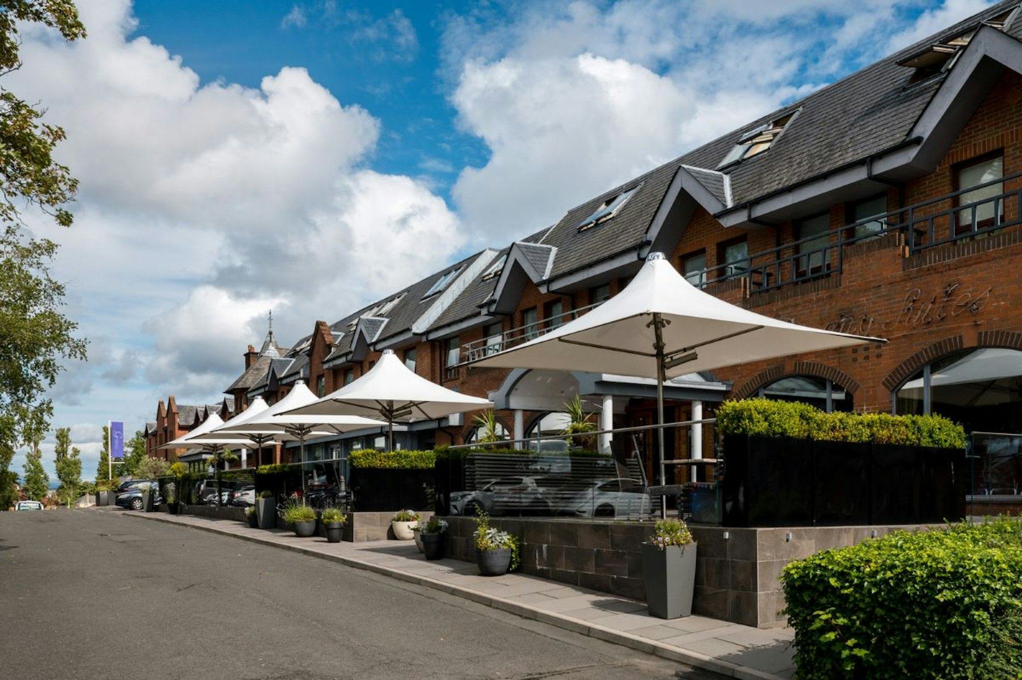 Glynhill Hotel 3/49