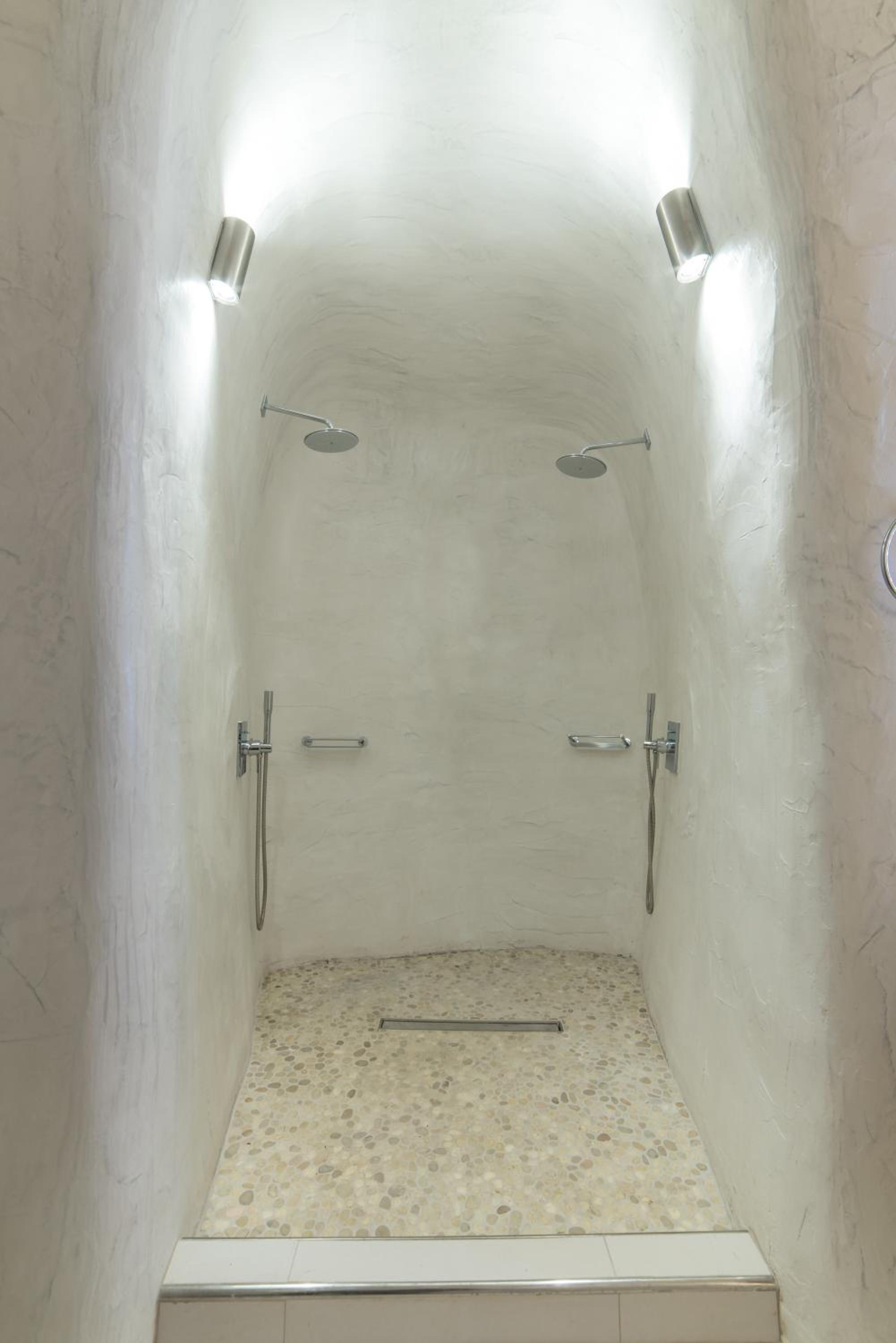 Superior, Suite, Outdoor Jetted Tub، Day Dream Luxury Suites 5/5