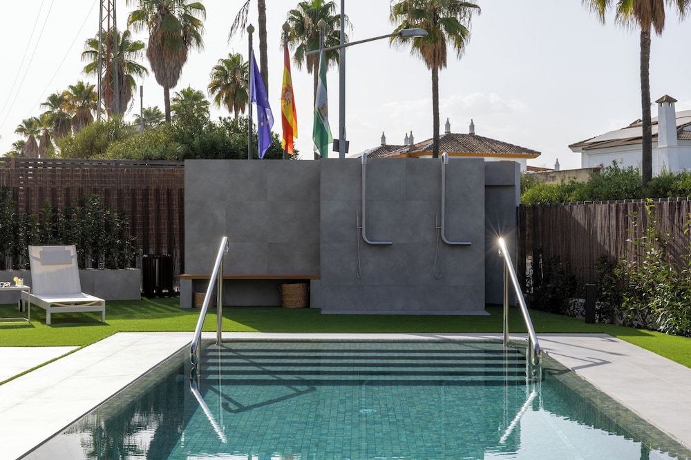 SEVILLA GREEN SUITES 24/66