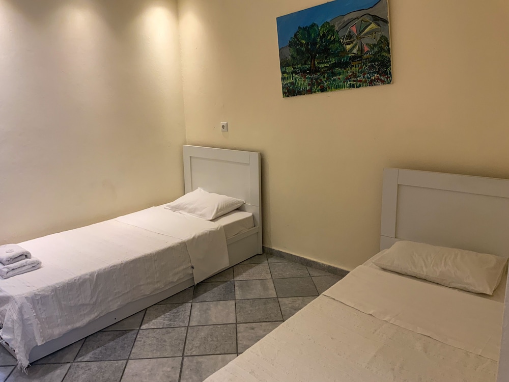 Sea View Apartments and Studios 24/50