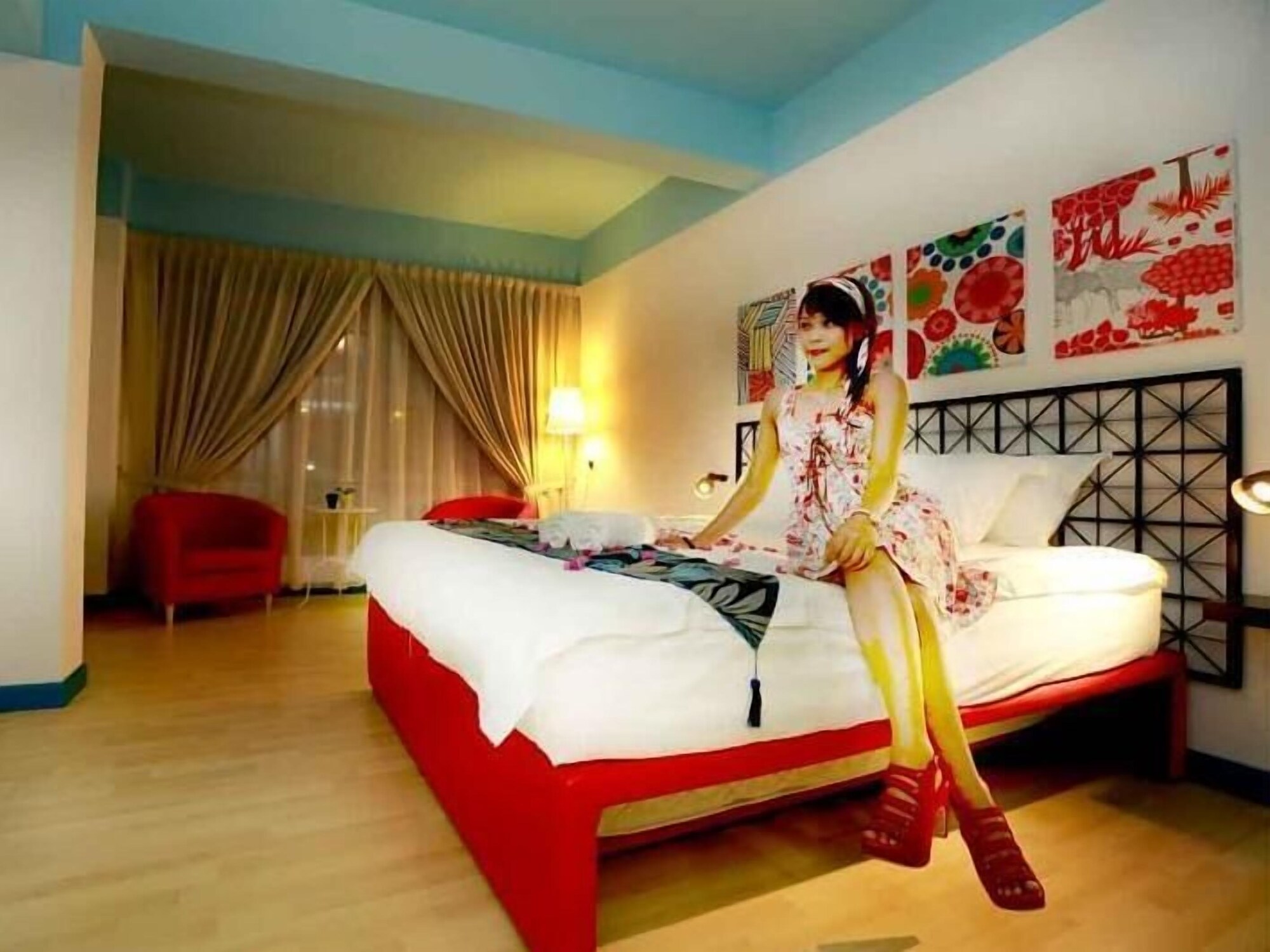 SUPERIOR, KING BED