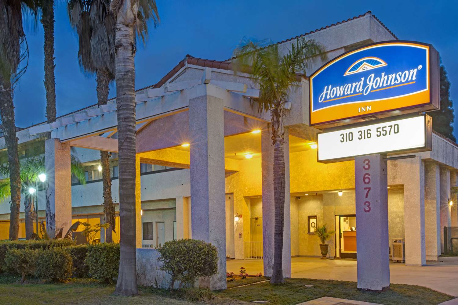 Howard Johnson By Wyndham Torrance 1/16