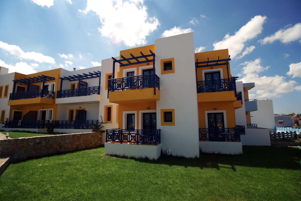 Aegean Sky Hotel and Suites 8/55
