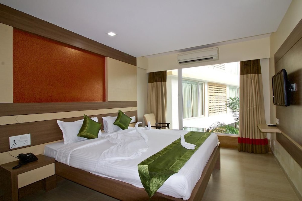 Red Fox Hotel Morjim 16/55
