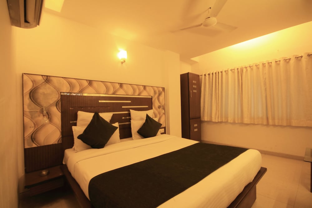 Capital O 891 Hotel Kadamb Inn 20/61