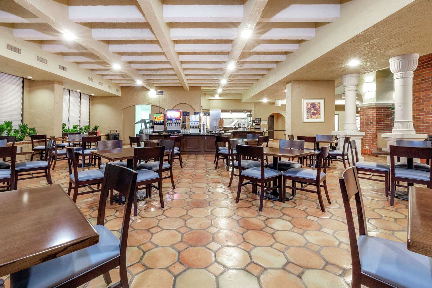 restaurant cafeteria