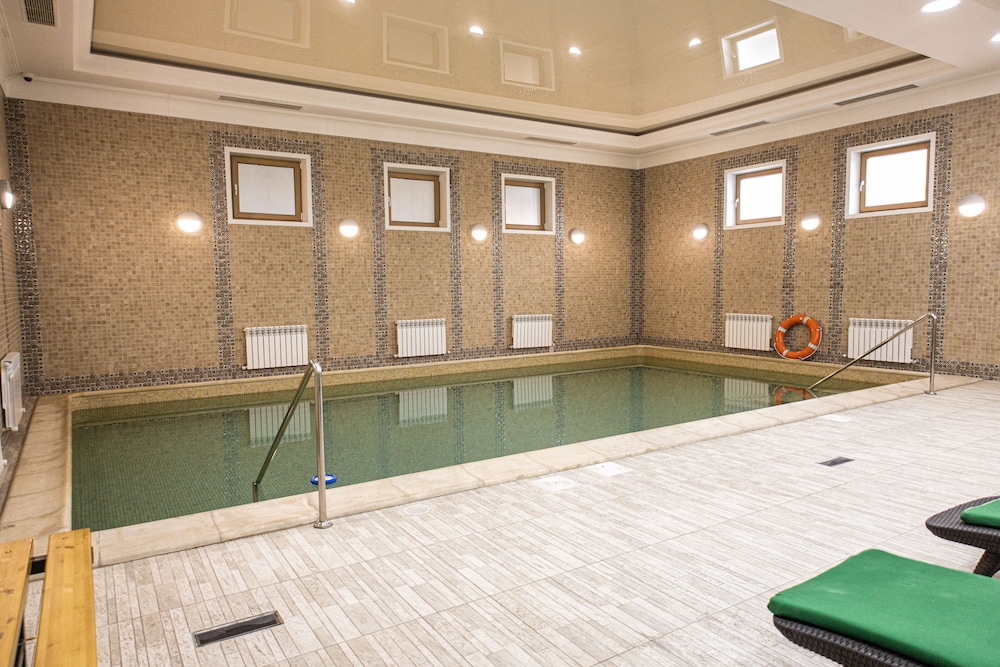 Ramada by Wyndham Astana 21/50