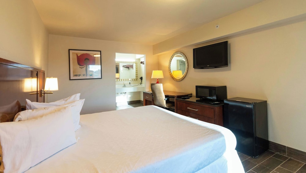 Deluxe, Queen Bed