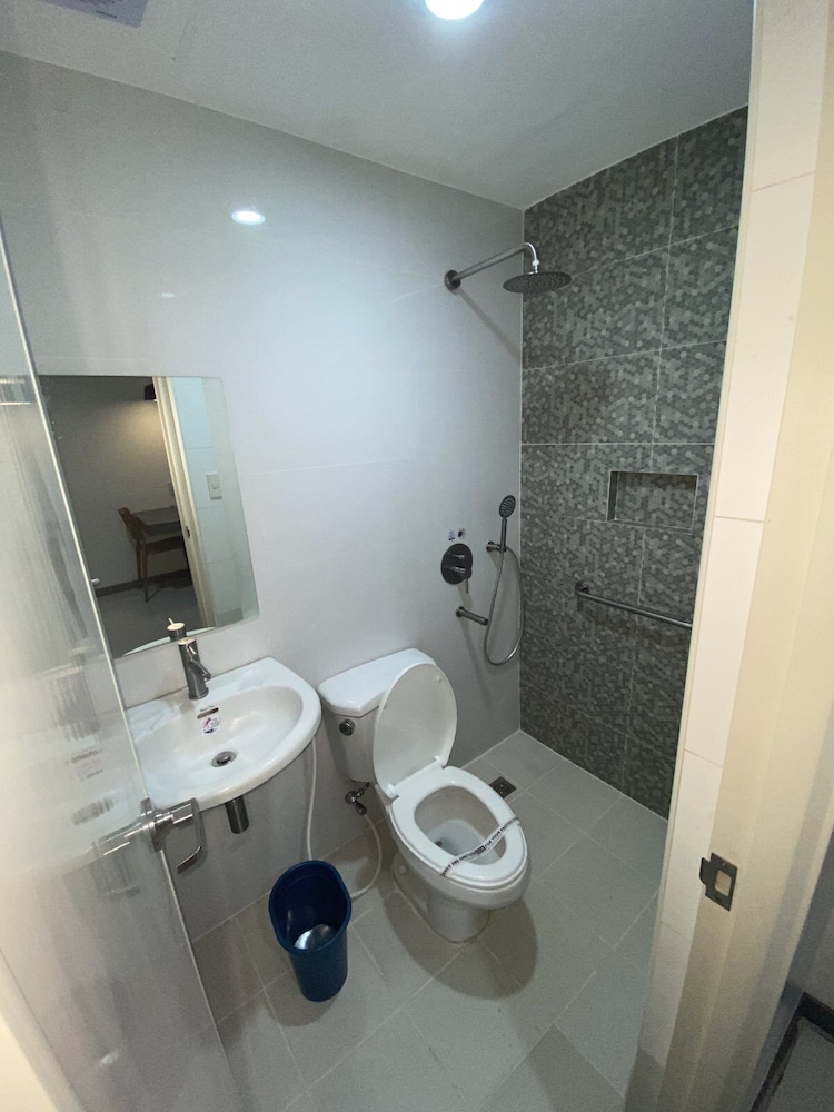 Hotel Sogo Sta. Mesa 38/39