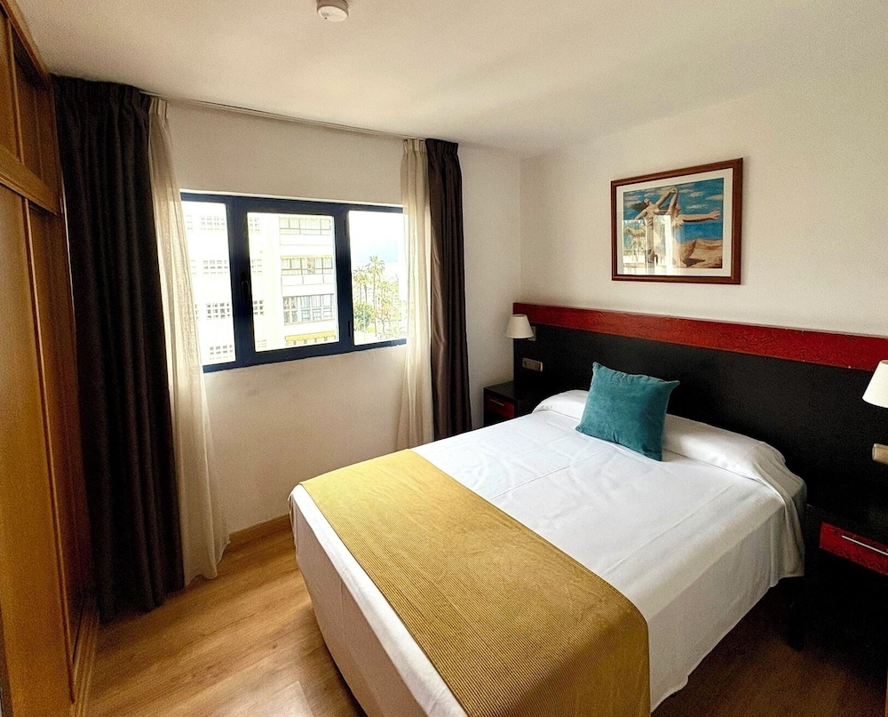 Apartamentos MS Puerto Marina 20/50