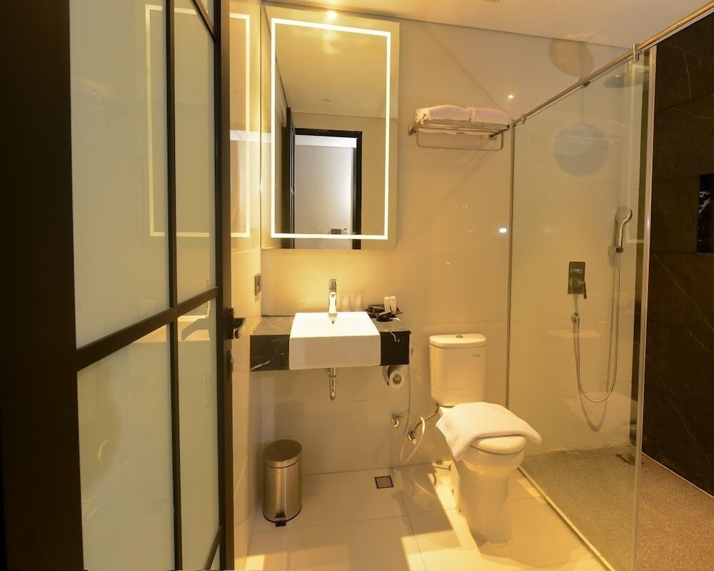 Nata Azana Hotel Solo 28/32