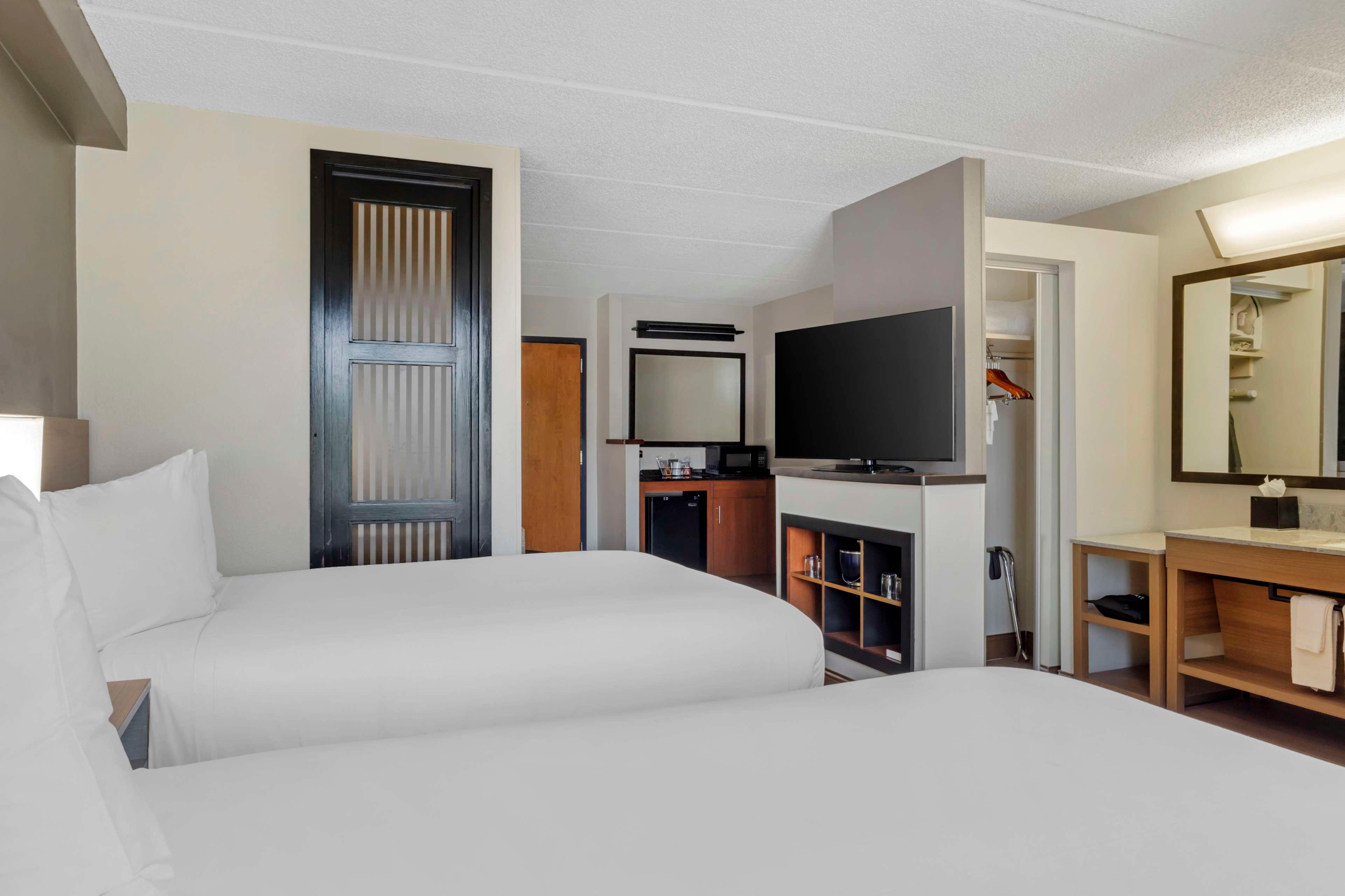 غرفة قياسية بسرير مزدوج، Hyatt Place Houston North 2/2