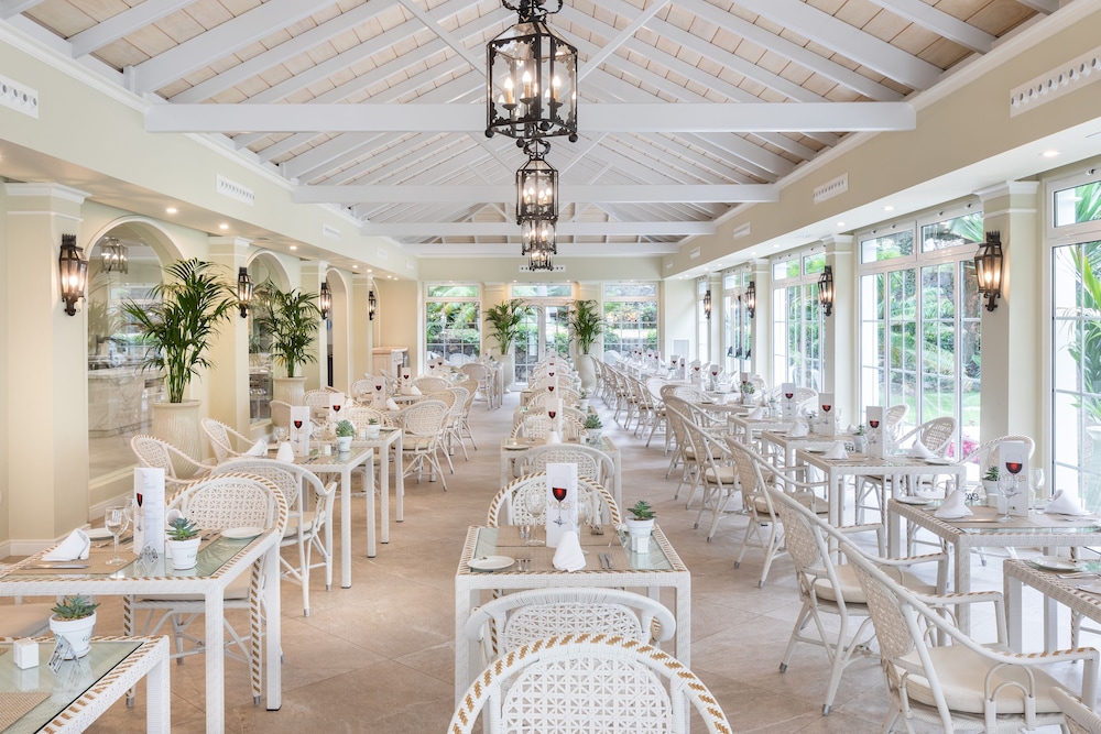 Hotel Riu Garoe 54/67