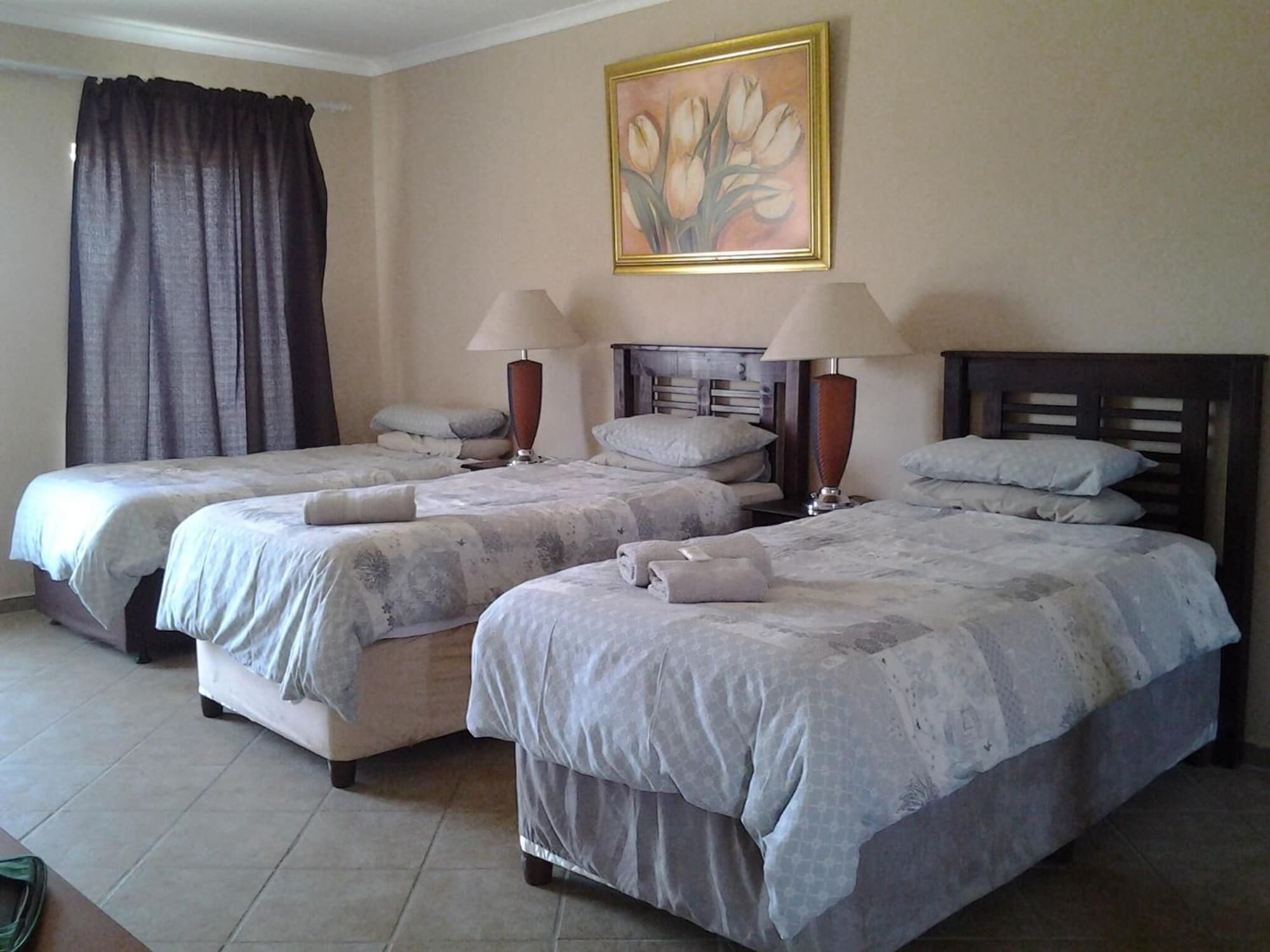 Standard, Triple, 1 Double and 1 Single Bed