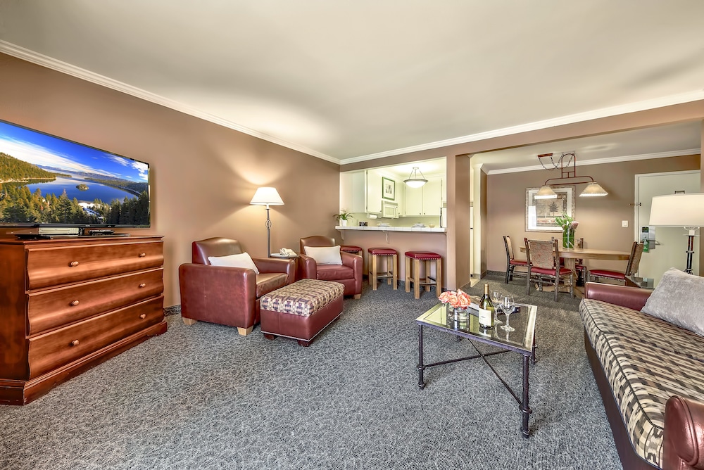 Forest Suites Resort At Heavenly Village 20/31