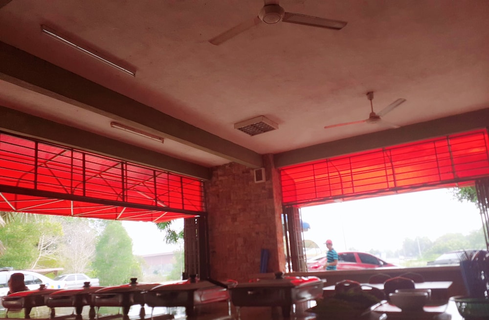 Arwana Inn 23/54