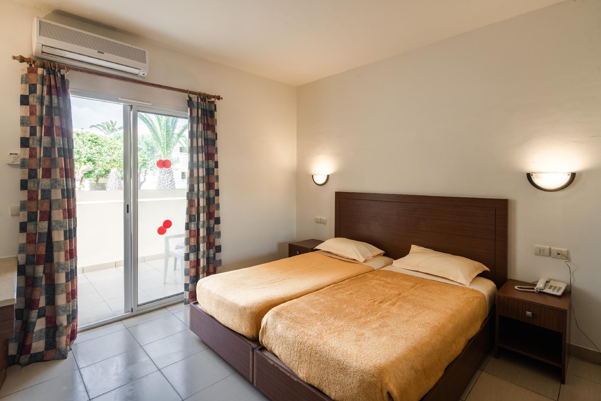 STANDARD SINGLE ROOM