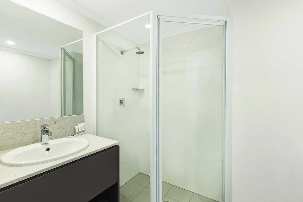 Mercure Sydney Bankstown 46/49